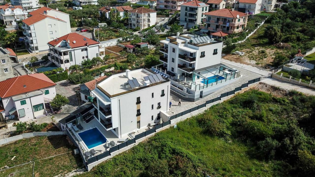 Villa 21 B تروغير المظهر الخارجي الصورة